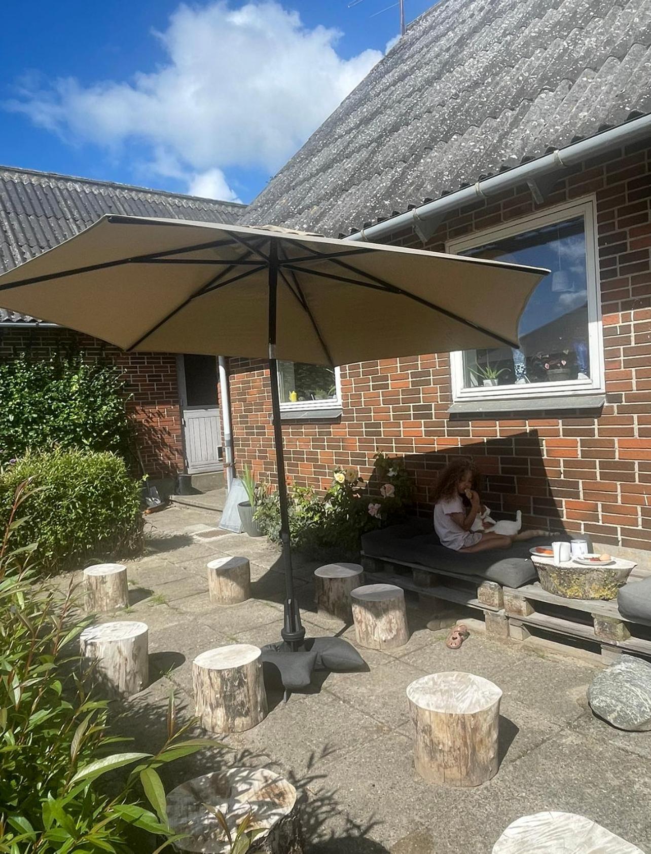 Blackberryhouse Ærøskøbing エクステリア 写真